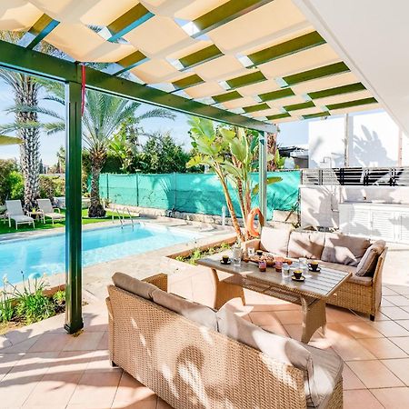 Villa Poseidon Gardens By Ezoria Villas Larnaca Exterior photo