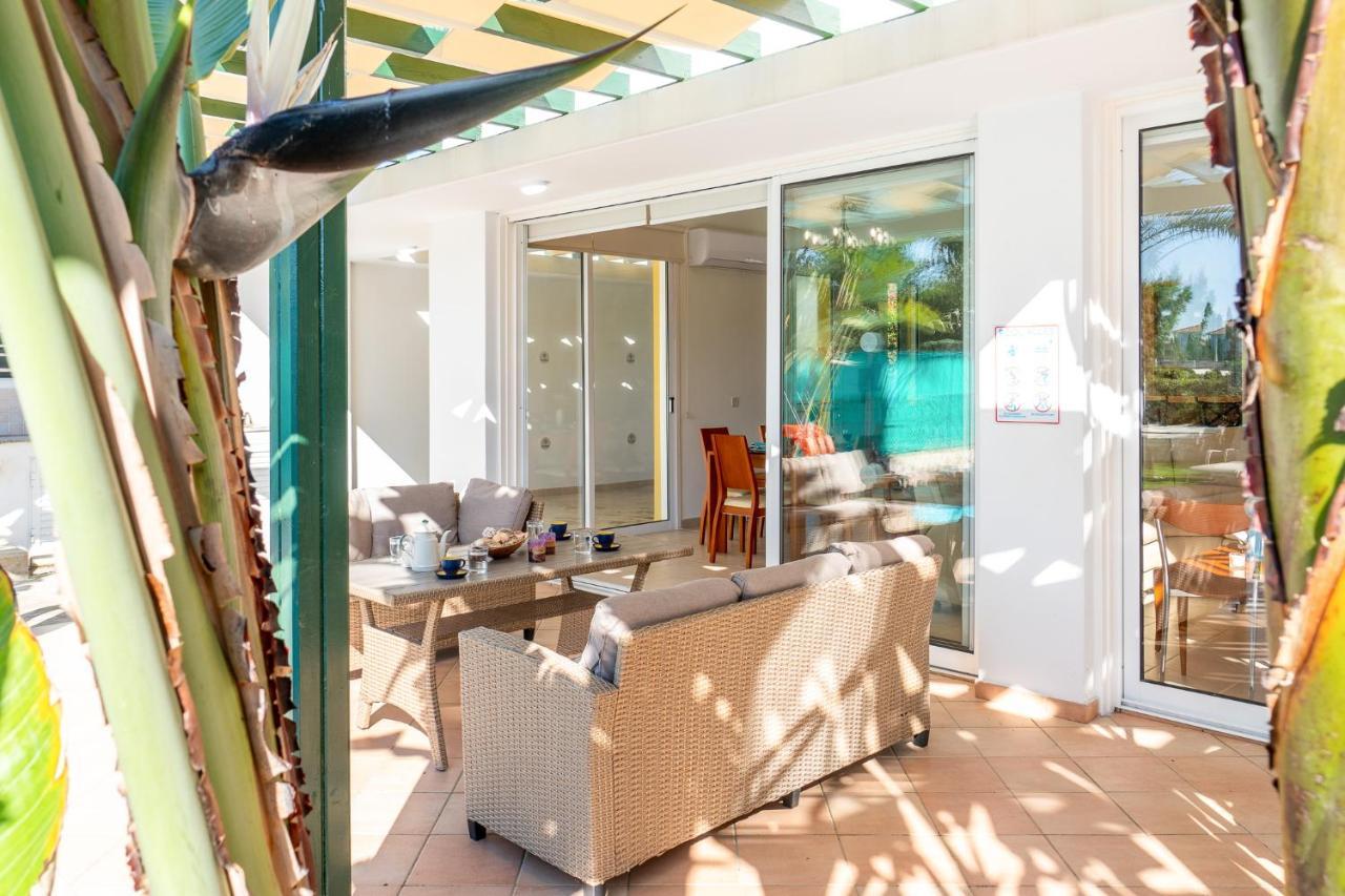 Villa Poseidon Gardens By Ezoria Villas Larnaca Exterior photo