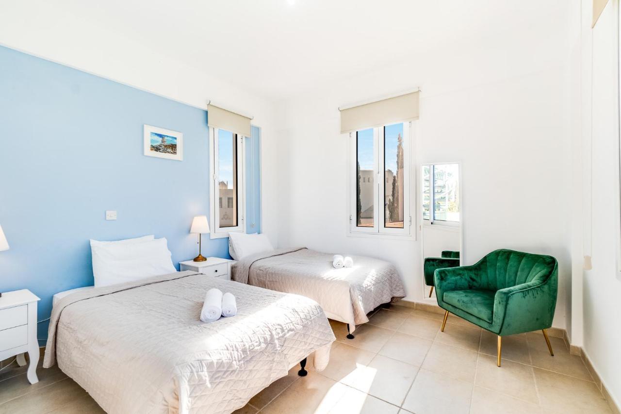 Villa Poseidon Gardens By Ezoria Villas Larnaca Exterior photo